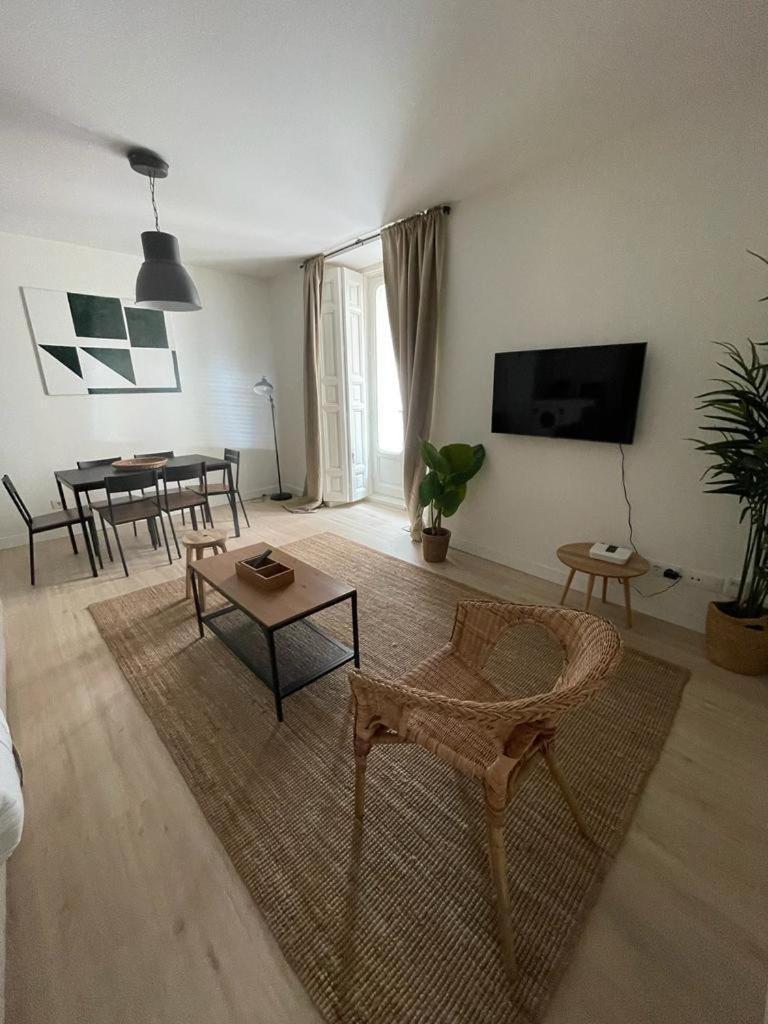 Cozy&New Apartment Para 6Pax En La Plaza De Tirso - Madrid E1 Екстер'єр фото