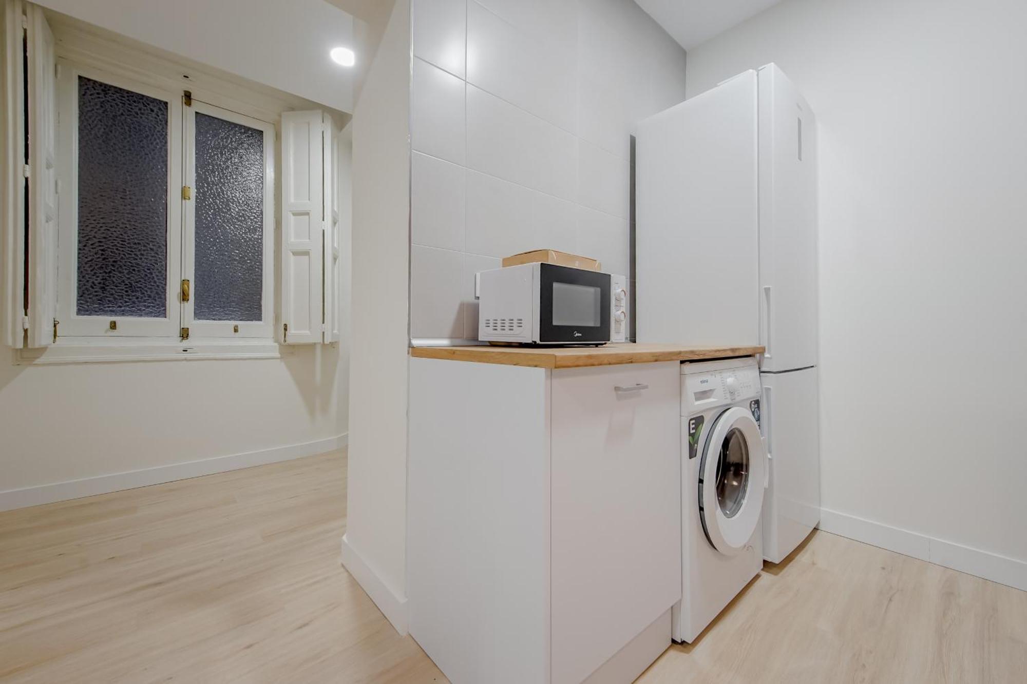 Cozy&New Apartment Para 6Pax En La Plaza De Tirso - Madrid E1 Екстер'єр фото